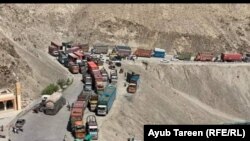 د چمن پرلتوال د چمن او کوټې ترمينځ لویه لاره د کوږک په غره کې تړلې ده. (انځور: ارشیف)