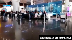 Всё больше туркменских мигрантов соглашаются на депортацию из-за невыносимых условий содержания в депортационных центрах Турции (архивное фото)