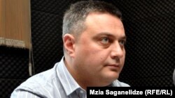 ვიქტორ დოლიძე