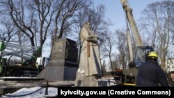 Пам’ятник планують перемістити до Музею авіації