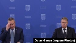Președintele Klaus Iohannis și ministrul de Interne sunt considerați vinovați pentru eșecul aderării României la spațiul Schengen de mai mulți lideri politici. Imagine de arhivă cu premierul Ciucă și președintele Iohannis. 