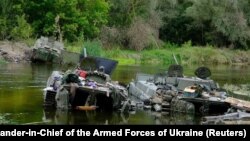 Харьковдо калган Орусиянын аскердик техникасы.  