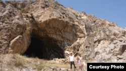 Кадамжайдагы Сел-Үңкүрдөн таш доорундагы буюмдар табылган