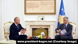 Kryeministri Ramush Haradinaj dhe presidenti, Hashim Thaçi. Fotografi nga arkivi. 