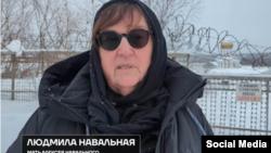 Вона закликала видати їй тіло сина, щоб «по-людськи його поховати»