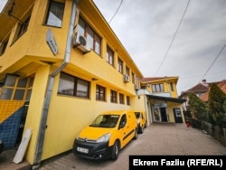 Posta në Graçanicë, e cila funksionon në sistemin serb.