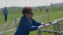 Запознајте ја 90-годишната италијанска кралица на спринтот