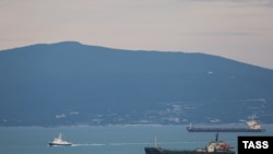 За даними розвідки, корабель здійснював радіоелектронну розвідку та патрулював підходи до бухти Новоросійська