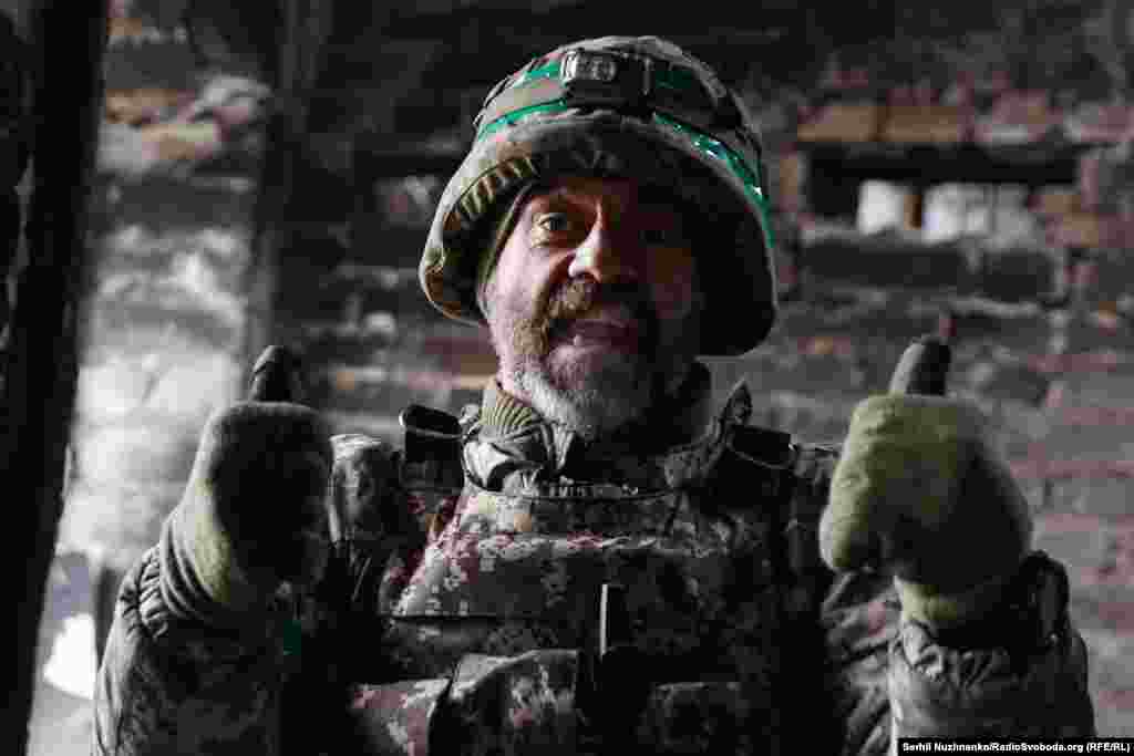 &laquo;Б'ємо і б'ємо їх, шакалів. Лізуть, як таргани з-за печі. Тут інакше ніяк. Тримаємо, що можемо. Що не можемо, теж тримаємо. Тримаємо все&raquo;,&nbsp;&ndash; каже військовий&nbsp;93-ї окремої механізованої&nbsp;&nbsp;бригади &laquo;Холодний Яр&raquo; Юрій. Так він описав ситуацію у Бахмуті 25 лютого&nbsp;&nbsp;2023 року. Дата 6 грудня є знаковою і для періоду визвольних змагань України у&nbsp;1917&minus;1921 роках