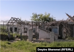 Розбиті будинки на Херсонщині, квітень 2023 рік