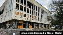 Наукова бібліотека імені Олеся Гончара після удару армії Росії. Херсон, 12 листопада 2023 року