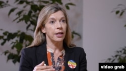 Евелін Фаркас: найшвидше покласти край війні може сила і вплив США, але Білий дім цього поки не усвідомлює