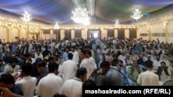 د جون پر ۲۶مه په پېښور کې د سياسي او قبايلي مشرانو جرګې د عملياتو مخالفت وکړ.