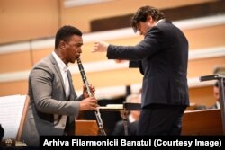 Carlos Ferreira și Cristian Măcelaru, dirijorul Romanian Chamber Orchestra, la Filarmonica Banatul