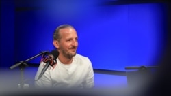 Raportimi mbi LGBTI+: "Edhe redaktorët më kanë gjykuar me fjalë homofobike"