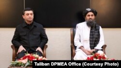 ملا عبدالغنی برادر در دیدار با معاون صدراعظم قراقستان که به کابل سفر کرده است 