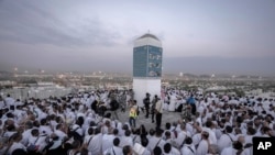 زائران حج در میدان عرفات. June 27, 2023