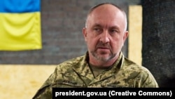 До роботи в Міноборони Олександр Павлюк працював з Олександром Сирським, якого днями призначили головнокомандувачем ЗСУ 