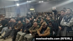 د جنورۍ پر ۱۶مه د لطیف اپرېدي تلینغونډې ته ګڼ کسان ورغلي ول.