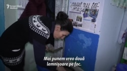 Forfotă în sate în ultimele zile în care se depun cereri pentru compensații: „Așa mai vin și la bibliotecă”