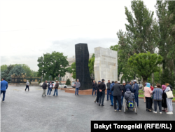 Акция участников и родственников погибших в апрельских событиях 2010 года, 23 мая 2003 г.