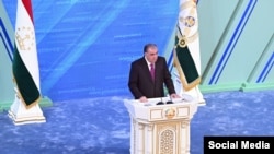 Эмомали Рахмон.