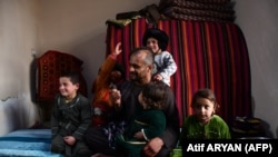 سیف د چلدرین: ممکن است ۲.۴ میلیون کودک در افغانستان با گرسنگی روبرو شوند.