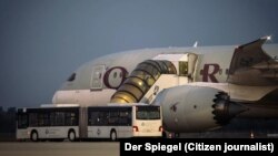 مهاجرین اخراج شده از جرمنی توسط یک طیاره چارتر به میدان هوایی کابل منتقل شدند. 