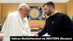 VATICAN – Pope Francis meets with Ukrainian President Volodymyr Zelenskyy, at the Vatican, May 13, 2023