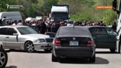 Armenian Border Area Residents Block Road, Decry Demarcation Deal