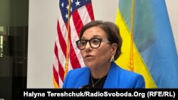Спецпредставниця США з питань економічного відновлення України Пенні Пріцкер (на фото) вважає, що таке відновлення важливо почати зараз