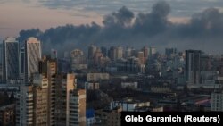 Дим над Києвом після російського удару, 29 грудня 2023 року