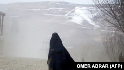 اداره هواشناسی افغانستان روزهای جمعه و شنبه را در اکثر ولایت‌های افغانستان بارندگی اعلام کرده است.