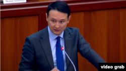 Аскар Сыдыков.