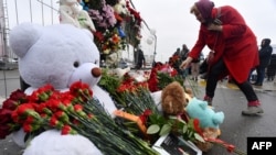 گل گذاری در محل رویداد مسکو