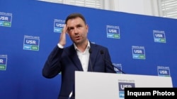 Liderul USR, Cătălin Drulă a demisionat ieri din fruntea partidului după pierderea sectoarelor 1 și 2 din Capitală și un scor prost în țară. 