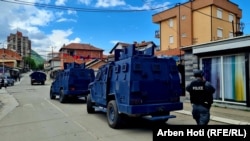 Poliția kosovară, în Mitrovica de Nord, 13 iunie 2023