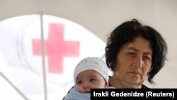 Нагірний Карабах. Сім днів у фото: обстріли, біженці, протести 