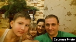 Родина Іванових. Фото з особистого архіву родини