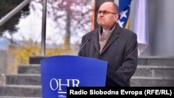 Kristijan Šmit, aktuelni visoki predstavnik tokom obraćanja novinarima, Sarajevo, april 2023.