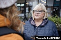 Snezhana Stankoviq, pedagoge në një shkollë në Beograd.