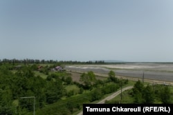 ანაკლიის მცხოვრებლებმა კომპენსაცია მიიღეს და პორტის მომავალი ტერიტორიიდან გადავიდნენ, თუმცა 2020 წლის მერე ეს ადგილი, ფაქტობრივად, არ შეცვლილა.