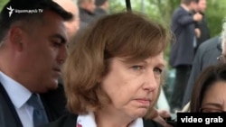 Հայաստանում ԱՄՆ դեսպան Քրիստինա Քվինը Ծիծեռնակաբերդի հուշահամալիրում