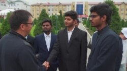 "Кыргыз досторум абалымды сурап турат". Оштогу индиялык студенттер