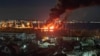 Пожежа в порту Феодосії в окупованому Криму, де, за даними українських військових, у ніч на 26 грудня був знищений російський корабель