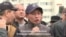 «Народ беден, власть богата». Алматинского акына-строителя наказали за участие в мирном собрании   