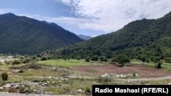 تیرا د خیبر پښتونخوا یو له تر ټولو سمسورو سیمو ګڼل کېږي. 