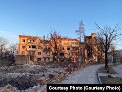 Розбомблений Маріуполь, березень 2023 року