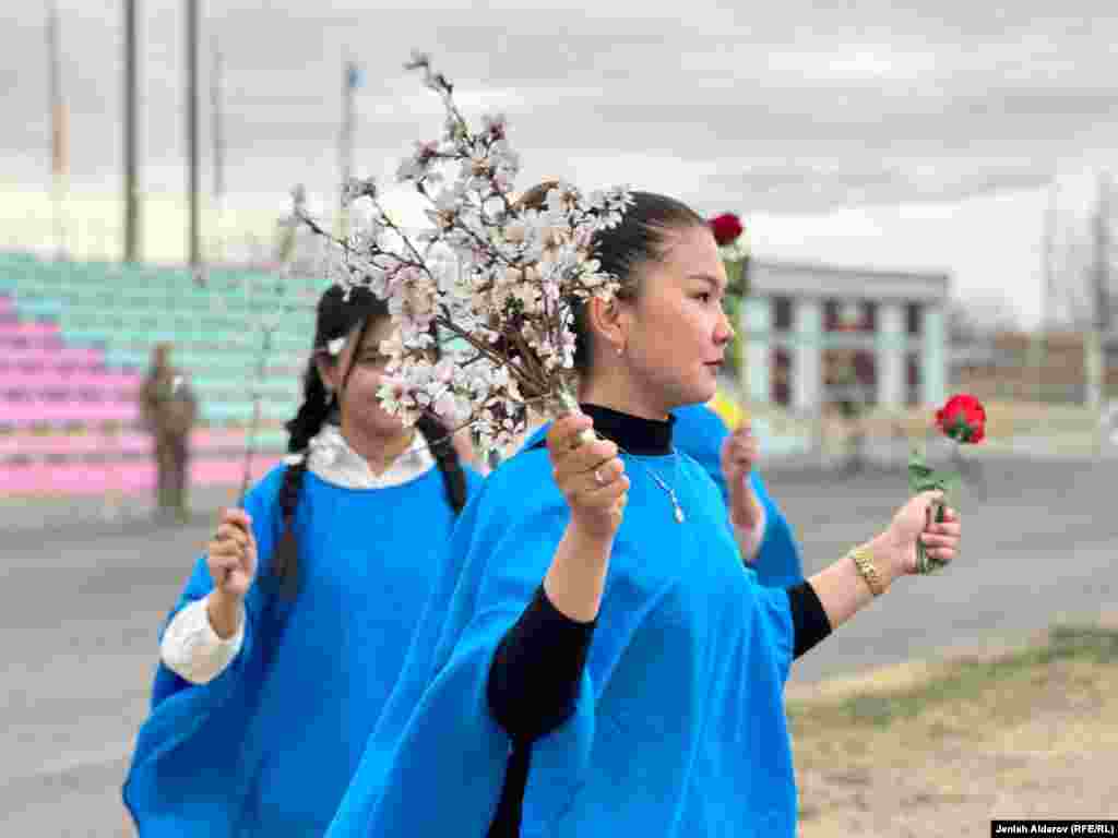 В Баткене к Ноорузу зацвел абрикос.&nbsp;