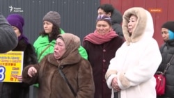 «Нам нужны наши близкие». Акции протеста у консульства Китая проходят уже три года  